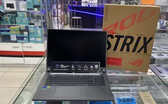 ROG Strix SCAR 18/i9-13/2 TB