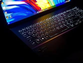 ASUS ZenBook Pro 15 OLED / AMD Ryzen™  7 5800H