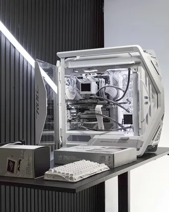 Корпус ASUS ROG HYPERION GR701