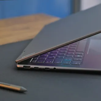 3 ýyla çenli garaşygyna Lenovo Yogy7 Ultra 5 16/512