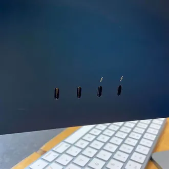 iMac 24