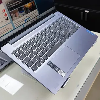 Lenovo IdeaPad Slim 3