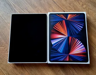 Apple iPad Pro 2TB 12.9inch (5th gen) Wi-Fi + Cellular, Space Gray MHRD3B/A