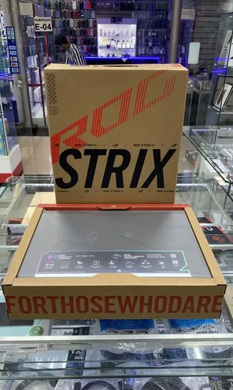 ASUS ROG Strix i7/16gb/ RTX4060 8gb