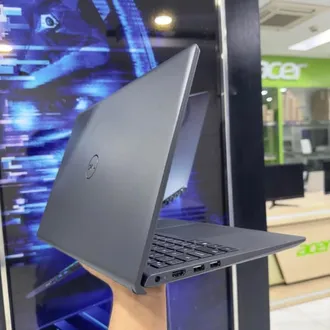 Dell Vostro/i3/RAM 8GB/SSD 512