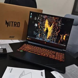 Acer Nitro V16 Ryzen7 / 16GB RAM / RTX 4060