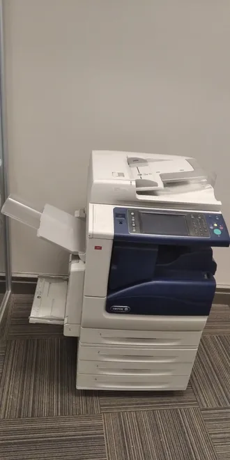 XEROX 7525 printer kombaýn 4 reňkli lazerli