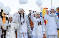 Lights of the Main New Year tree lit up in Ashgabat