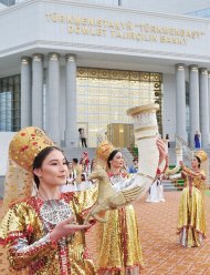 Photoreport from the opening of the new building of the bank «Turkmenbashi»