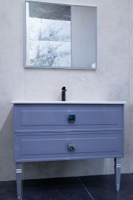 The secrets of a stylish bathroom: furniture from NG Kutahya