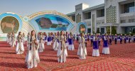 Fotoreportaž: Arkadag şäherinde «Taý­ça­nak» bi­nasy­nyň açy­lyş da­ba­ra­sy bol­dy 