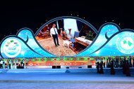 Photo report: Concert of Turkmen and foreign singers in Avaza