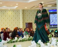 A show of women's clothing from leading national designers took place at the Ashgabat Fashion House