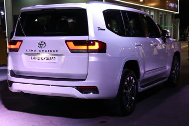 Photoreport: Brand new Toyota Land Cruiser 300 was presented in Ashgabat