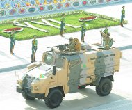 Фоторепортаж: В Туркменистане состоялся военный парад в честь Дня независимости