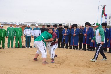 Türkmenistanda täze açylan Galkynyş şäherçesinden fotoreportaž