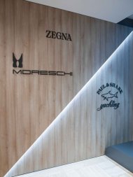 The Arkach Business Center has been replenished with a fashion boutique: Fabi, Moreschi, Paul & Shark and Zegna are now available in one place