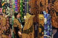 Exhibition of the shopping complex dedicated to the Day of the Turkmen Carpet in Ashgabat