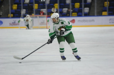 Turkmenistan's junior hockey team starts World Championship with match against Luxembourg