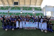 Photo report: Master-class of football players Artur Gevorkyan and Amir Gurbani for the children's FC Dostluk