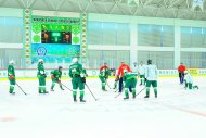 Photo report: Training of the Turkmenistan national ice hockey team led by Sergei Nemchinov