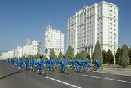 Ashgabat hosts mass bike ride timed to coincide with World Bicycle Day