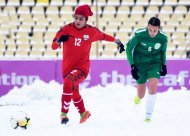 Фоторепортаж: Женская сборная Туркменистана по футболу на чемпионате CAFA (U-23) в Таджикистане