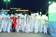 Photo story: The main Christmas tree of the country lit up in Turkmenistan