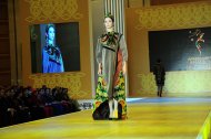 Photoreport: Fashion show of Uzbek clothes from the Sharq Liboslari design center in Turkmenistan