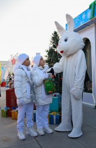 Lights of the Main New Year tree lit up in Ashgabat