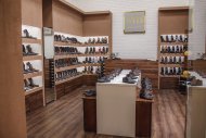 Fotoreportaž: MB Shoes & Menli Shoes-dan erkek we zenan aýakgaplary