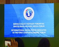 Fotoreportaž: Birinji Hazar ykdysady forumyna bagyşlanan media-forum