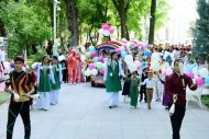 Fotoreportaž: Türkmenistanda Çagalary goramagyň halkara güni bellenildi