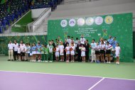 Aşgabatda tennis boýunça Merkezi Aziýanyň çempionatynyň ýapylyş dabarasy geçirildi