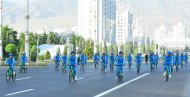 Photoreport from the mass bike ride in Ashgabat on the occasion of the World Bicycle Day