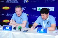 Photo report: Post-match press conference by Paulo Bento and Ante Miše