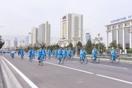 Mass bike ride held In Turkmenistan on World Health Day