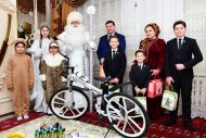 Photoreport: The President of Turkmenistan fulfilled the New Year's dream of an 11-year-old boy