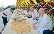 Fotoreportaž: Türkmenistanda Gurban baýramy giňden bellenildi