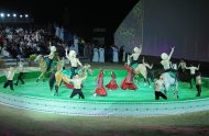 Photo report: Galkynysh equestrian group from Turkmenistan won the King and the people of Bahrain