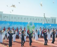 Änewde içeri işler edaralarynyň işgärleri üçin ýaşaýyş jaýynyň açylyş dabarasyndan fotoreportaž