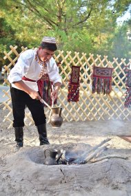 Photoreport: Turkmenistan widely celebrates Kurban Bayram