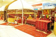 Photoreport: Exhibition-Fair Dedicated to the Day of Turkmen Carpet