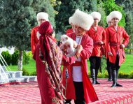 Halkara ahalteke atçylyk assosiasiýasynyň we Halkara «Türkmen alabaý itleri» assosiasiýasynyň merkeziniň açylyş dabarasyndan fotoreportaž