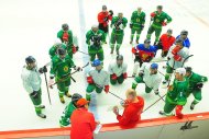 Photo report: Training of the Turkmenistan national ice hockey team led by Sergei Nemchinov