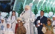 Lights of the Main New Year tree lit up in Ashgabat