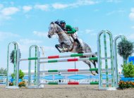 Fotoreportaž: Aşgabat atçylyk sport toplumynyň açyk manežinde konkur boýunça ýaryş geçirildi