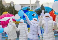 New Year's lights were solemnly lit on the main tree of Turkmenistan