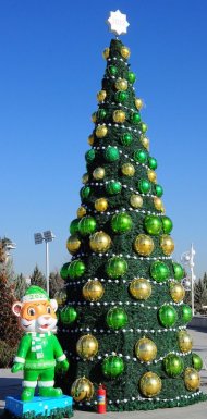 Photoreport: streets of New Year's Ashgabat