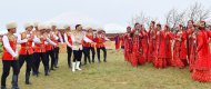 Fotoreportaž: Türkmenistanda Halkara Nowruz baýramy giňden bellenildi